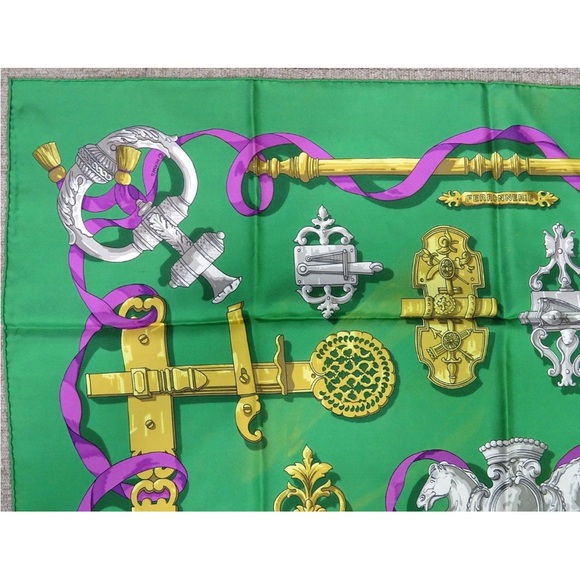Hermes Green and Gold Scarf with Purple Accents - Picture 3 of 15